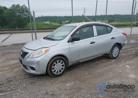 2012 Nissan Versa 1.6 S из США, поврежденный, VIN 3N1CN7AP4CL802631